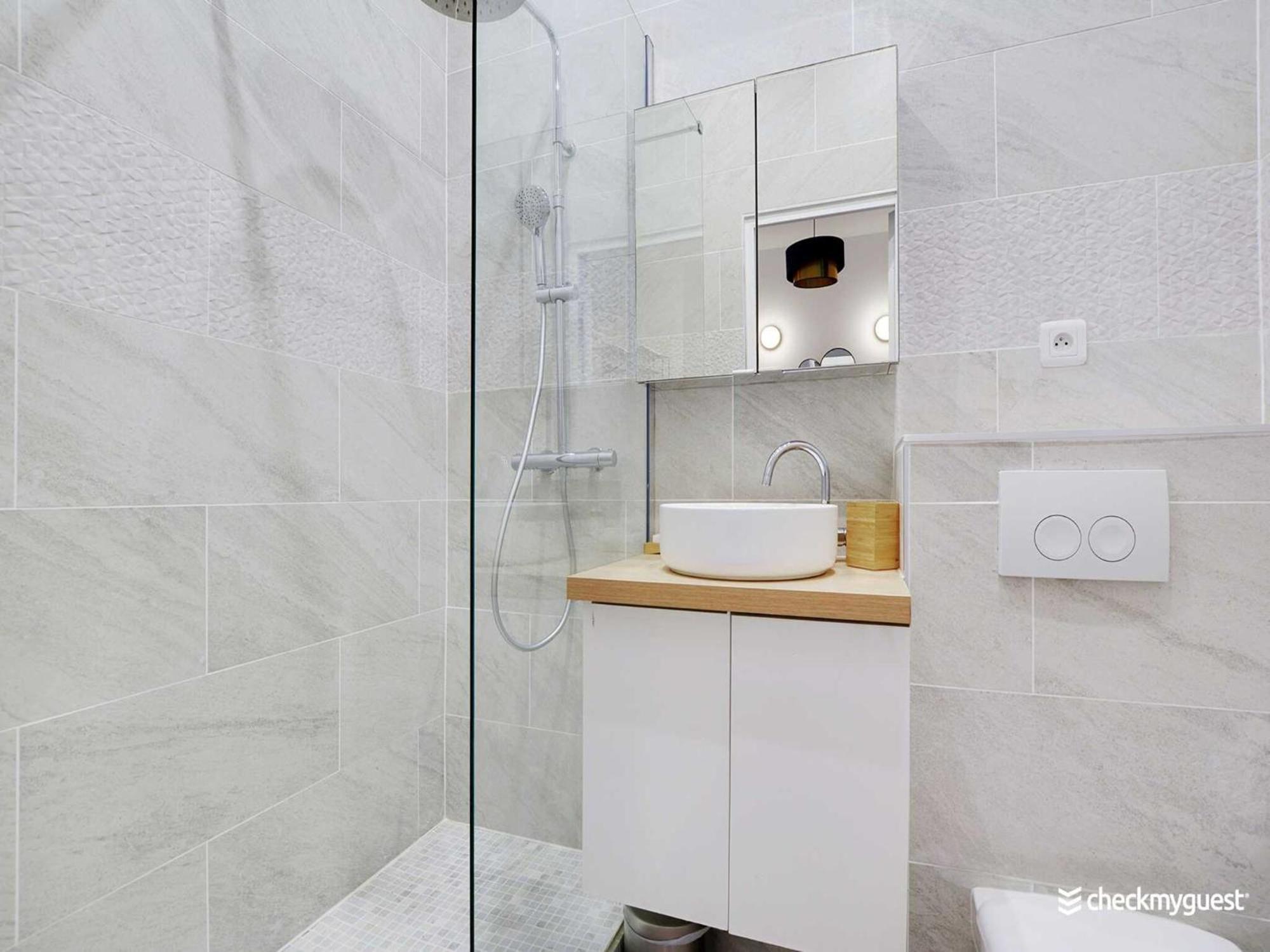 Chic In For Couple Appartement Parijs